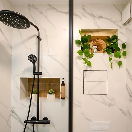 아파트 Oasis • 2br Ultracentral • Ac