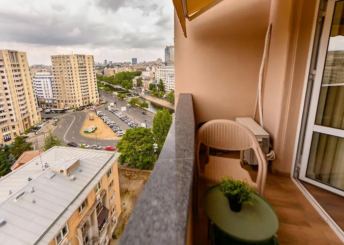 Oasis • 2br Ultracentral • Ac Lägenhet *