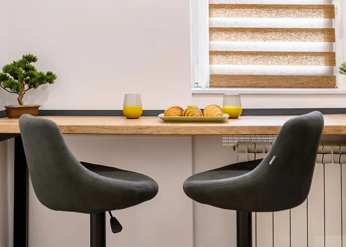 Lägenhet Oasis • 2br Ultracentral • Ac