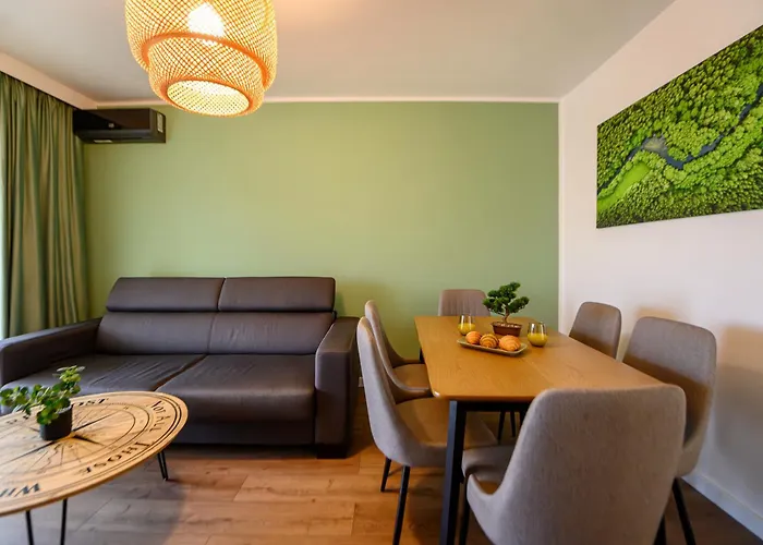 Oasis • 2br Ultracentral • Ac Lägenhet *