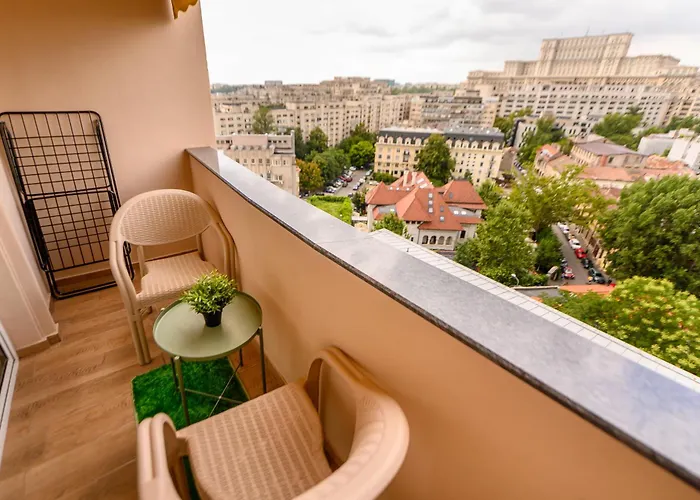 Oasis • 2br Ultracentral • Ac Lägenhet