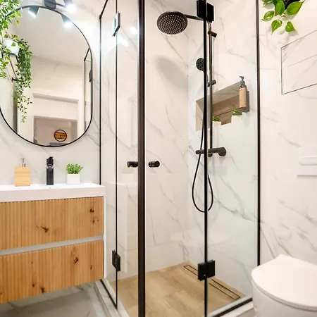 Lägenhet Oasis • 2br Ultracentral • Ac